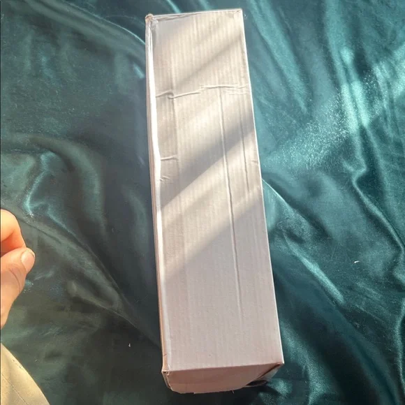 New York Themed Insulated Water Bottle. Prefect for the holidays.The best of NYC - Picture 13 of 16